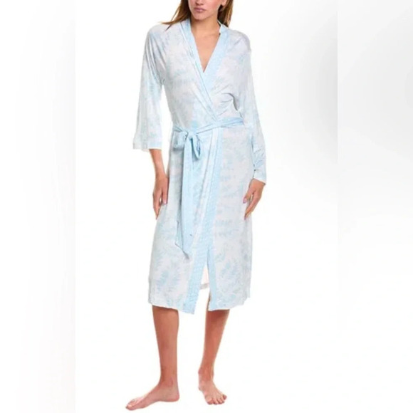 Hale Bob Other - NWT Hale Bob Mid Length Robe in Blue Leaf Pattern 🩵